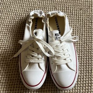 Converse size 11